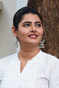 Ashima Narwal Pics